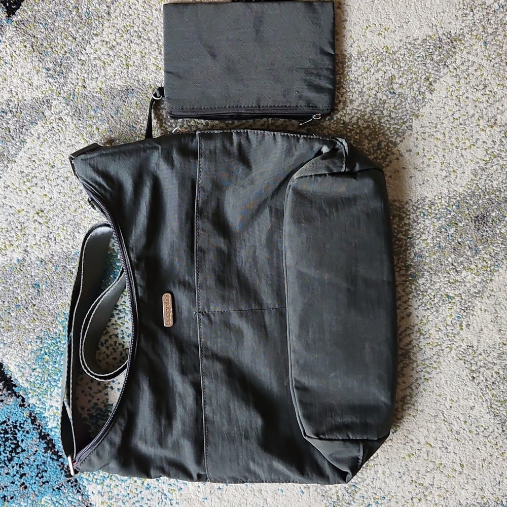 Baggallini crossbody hobo bag (0426)